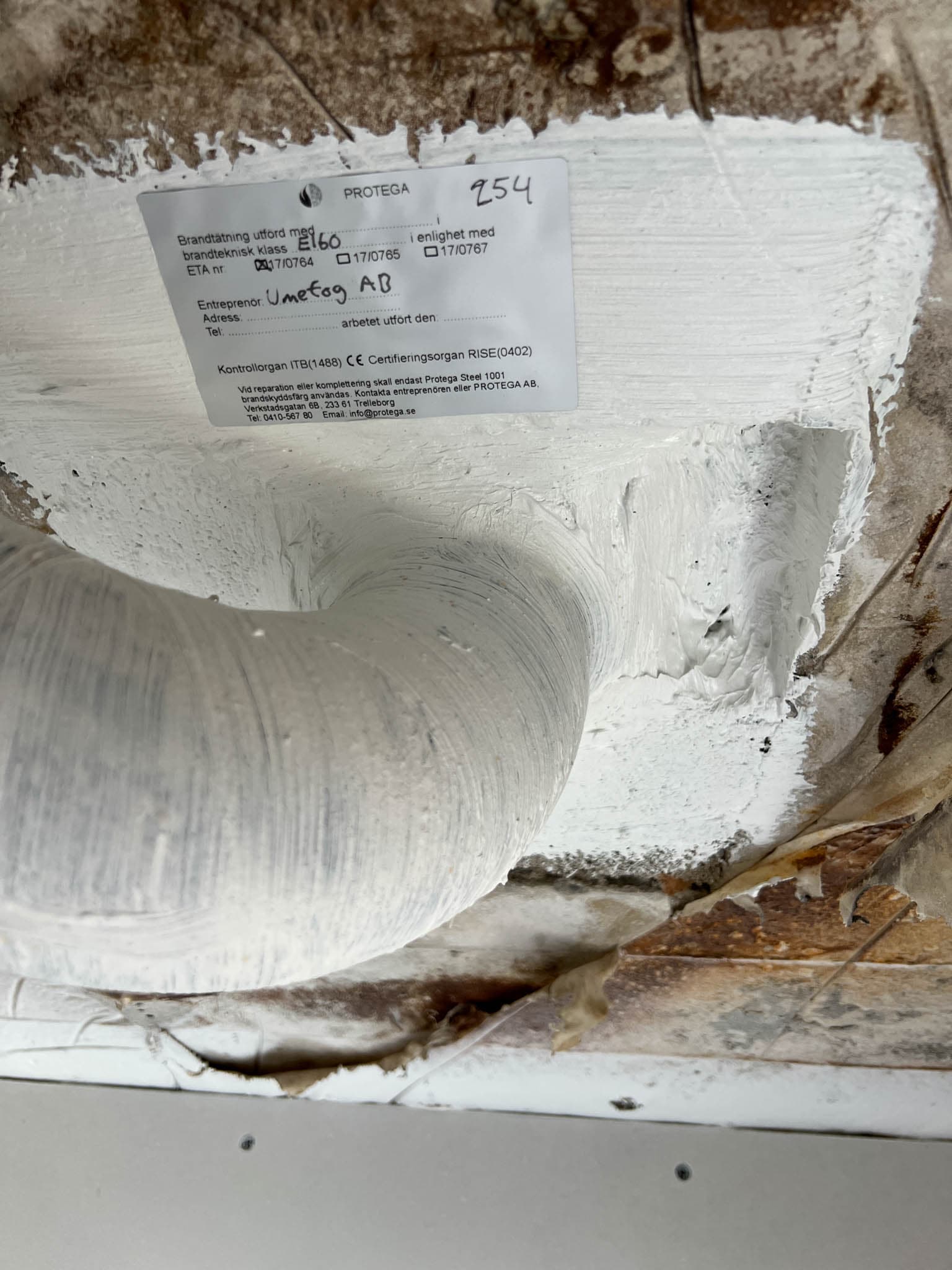 Renovering av fasadfog - effektivt skydd mot värmeläckage och fukt